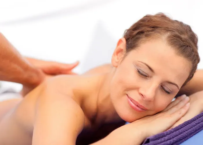 Hotell Stroebinger Hof - Therme Wellness 4*