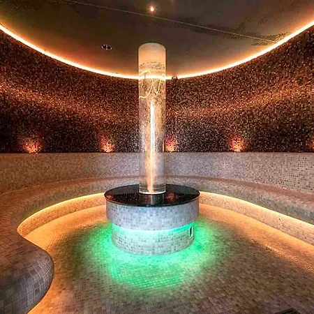 Stroebinger Hof - Therme Wellness Hotel