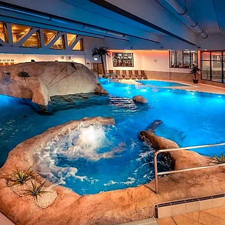 Stroebinger Hof - Therme Wellness Bad Endorf