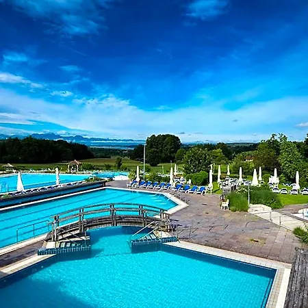 Stroebinger Hof - Therme Wellness 4*