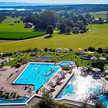 Stroebinger Hof - Therme Wellness 4*