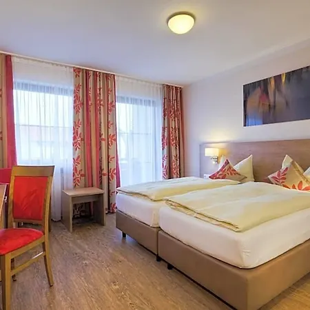 Stroebinger Hof - Therme Wellness Hotel 4*