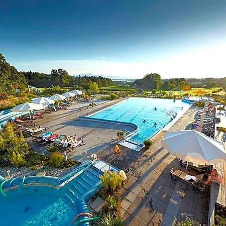 Stroebinger Hof - Therme Wellness 4*