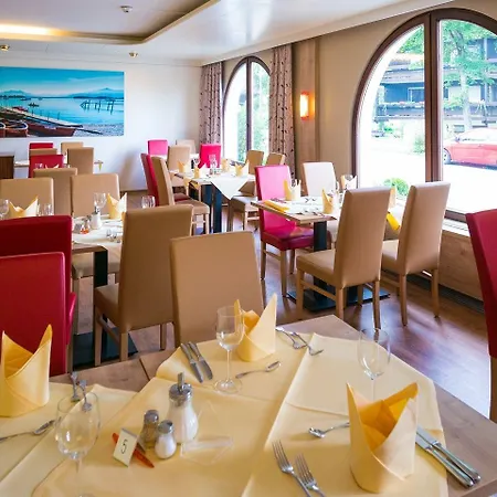Stroebinger Hof - Therme Wellness 4*