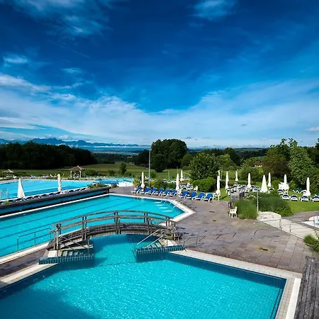 מלון Stroebinger Hof - Therme Wellness באד אנדורף
