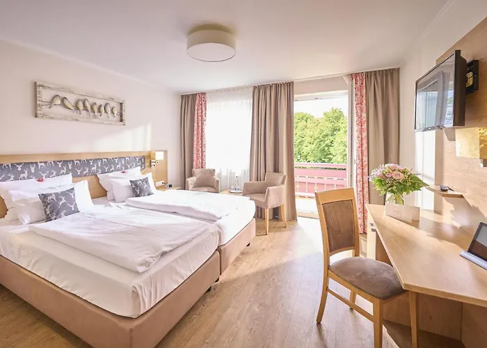 Stroebinger Hof - Therme Wellness 4* 바트엔도르프